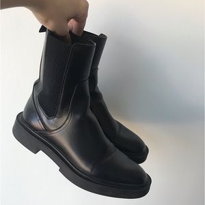 ZARA LEATHER ROUNDED SQUARE TOE MID CALF BOOTS